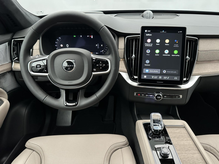 Volvo XC90 B5 AWD AUT DARK ULTRA 7míst