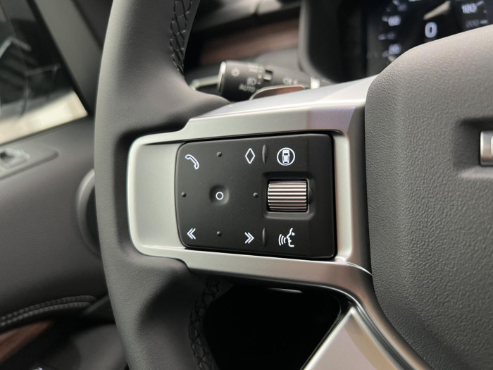 Land Rover Discovery D250 DYNAMIC SE AWD Aut 3.0 d Dynamic SE