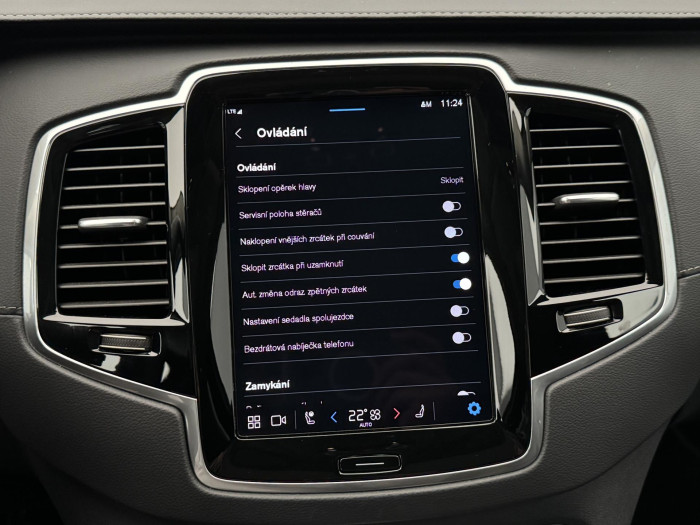 Volvo XC90 T8 AWD RECHARGE ULTIMATE 1.maj