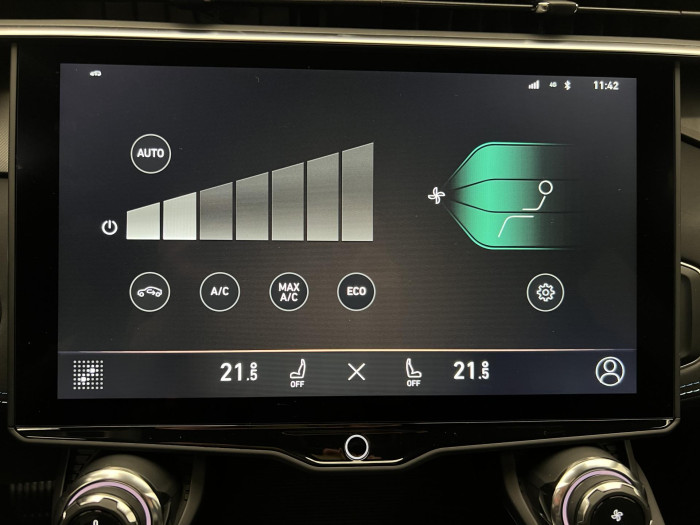 Lynk & Co 01 PHEV DCT AUT 1.maj.