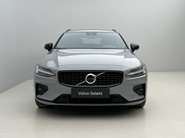 Volvo V60 B4 PLUS DARK AUT 1.maj.