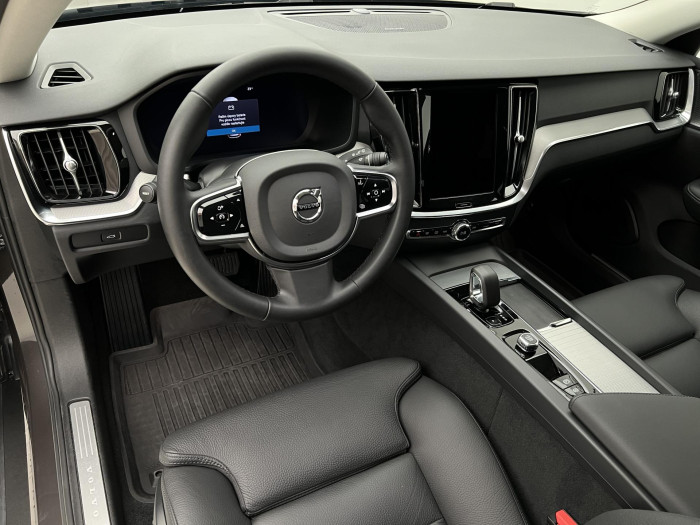 Volvo V60 B5 AWD PLUS BRIGHT AUT 1.maj.