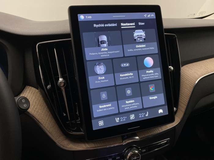 Volvo XC60 T8 AWD RECHARGE BRIGHT PLUS CZ