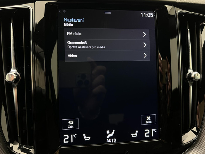 Volvo XC60 T4 R-DESIGN AUT