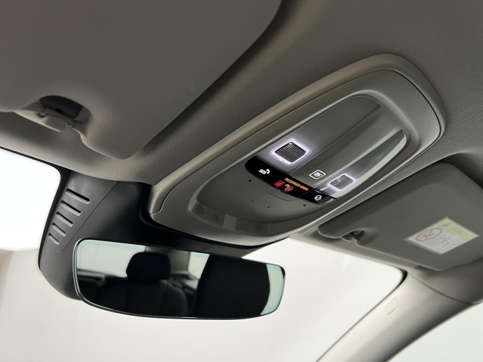 Volvo XC60 B5 AWD PLUS DARK AUT CZ