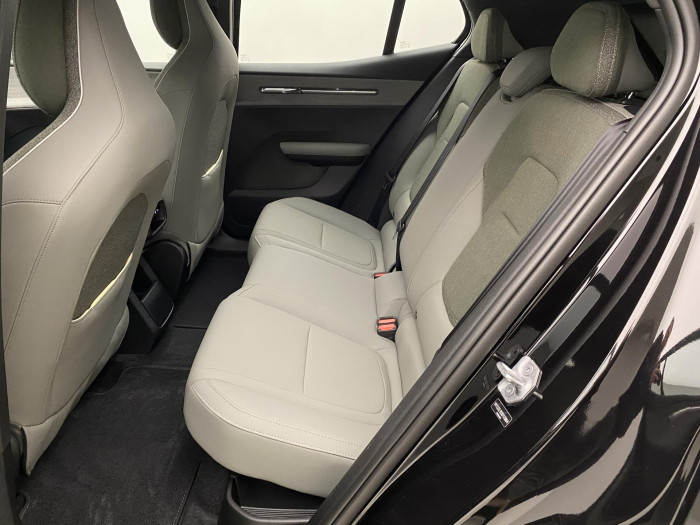 Volvo EX30 PURE ELECTRIC EXTENDED PLUS