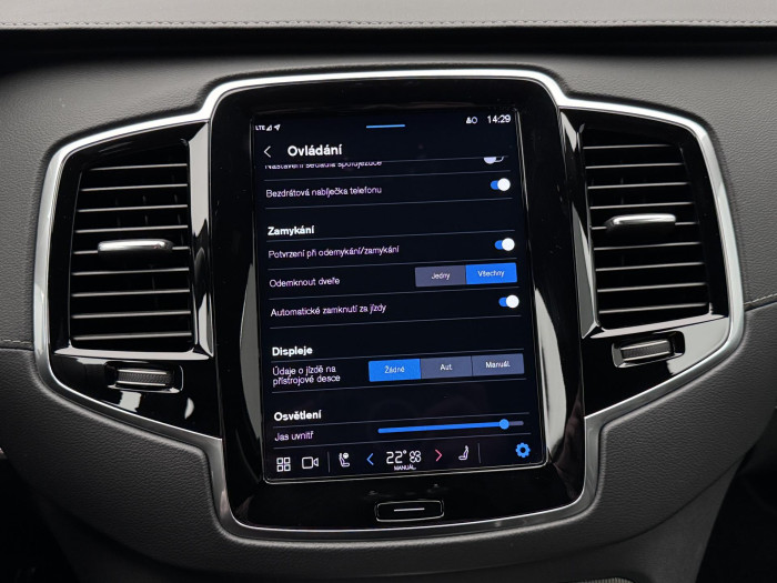 Volvo XC90 B5 AWD DARK PLUS CZ 7 míst