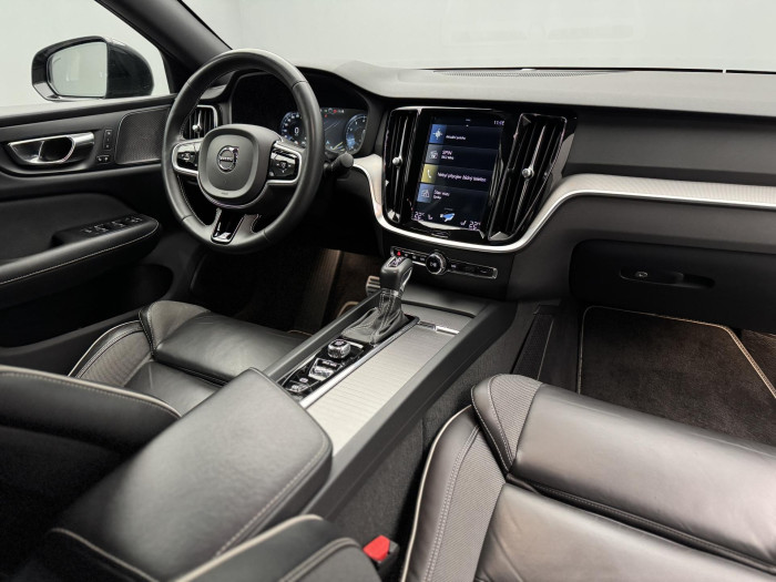 Volvo S60 T5 R-Design AUT