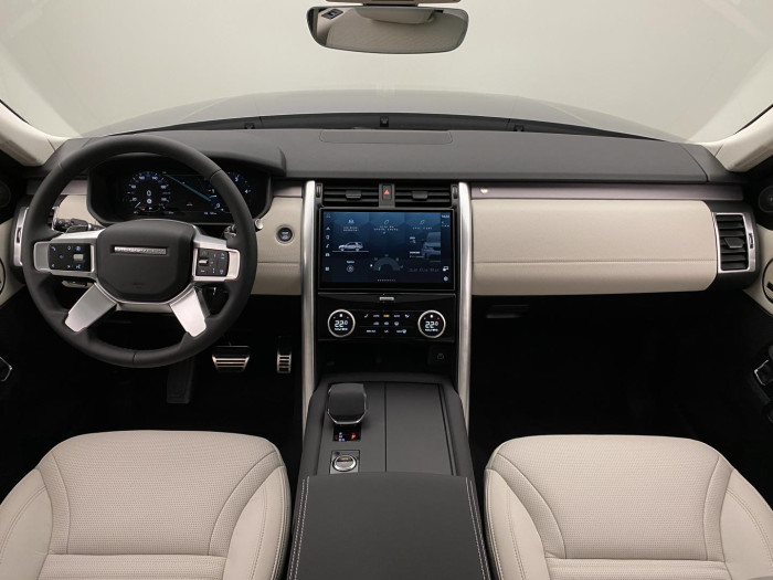 Land Rover Discovery D350 DYNAMIC SE AWD REZERVACE 3.0 d Dynamic SE