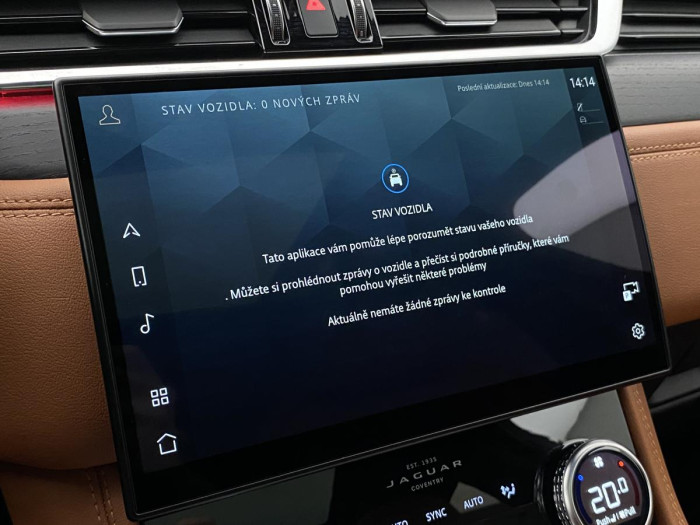 Jaguar F-Pace D200 AWD R-DYNAMIC REZERVACE 2.0 d Dynamic