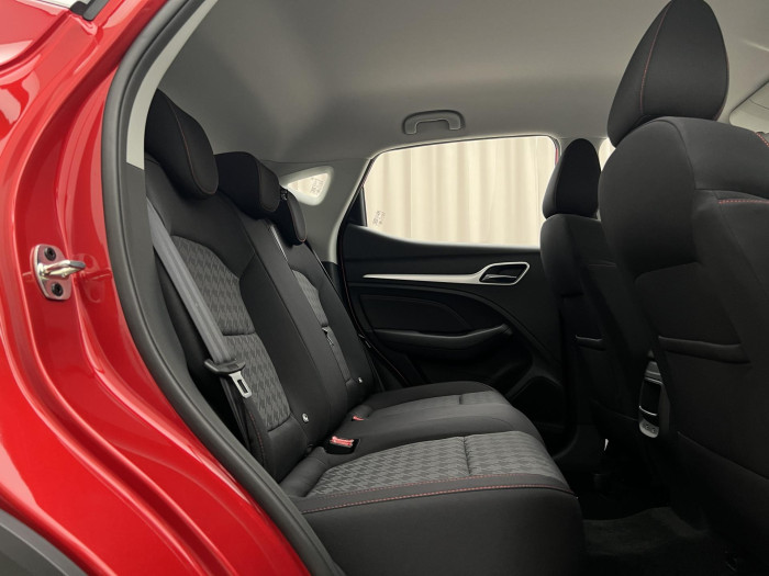 MG ZS 1.5 ESSENTIAL PLUS AUT CZ