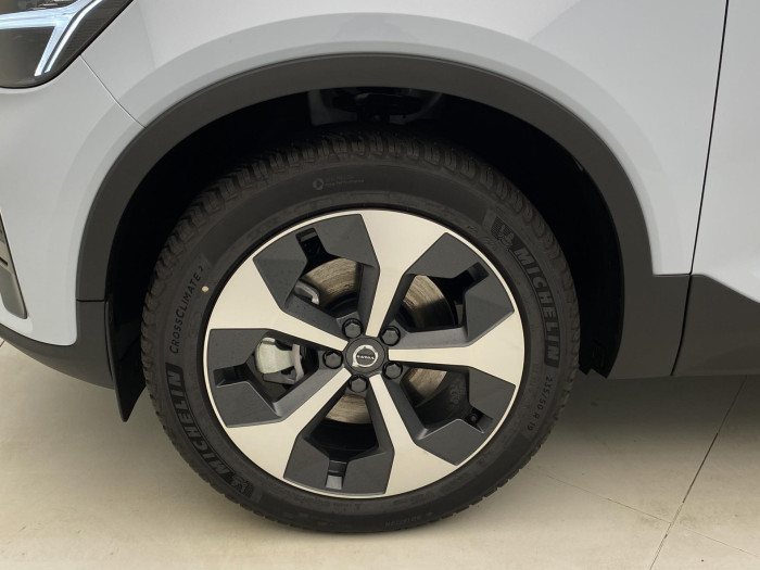 Volvo XC40 B3 AUT DARK PLUS
