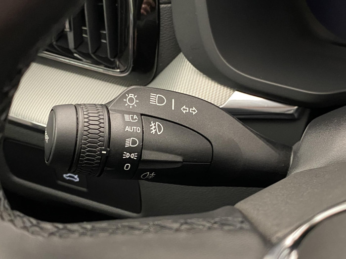 Volvo XC60 B5 AWD DARK ULTIMATE AUT CZ