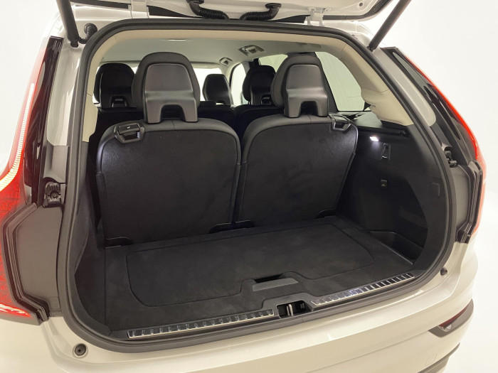 Volvo XC90 T8 AWD RECHARGE DARK PLUS 7m