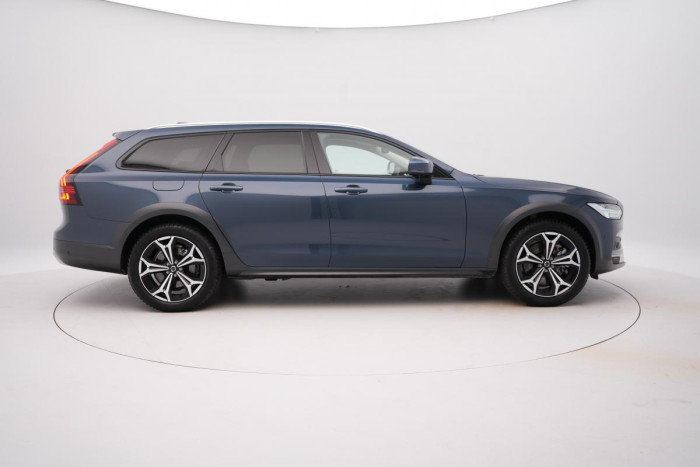 Volvo V90 CC B5 AWD ULTIMATE 1.maj. 2.0 CC CC