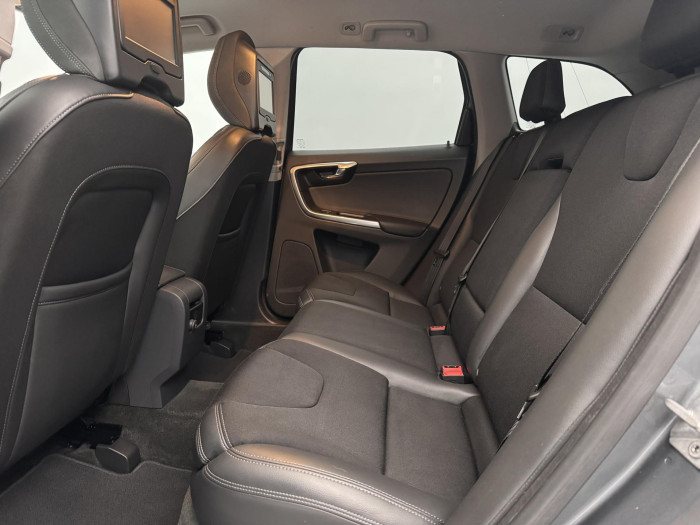 Volvo XC60 D4 AWD MOMENTUM 2.4 d Momentum