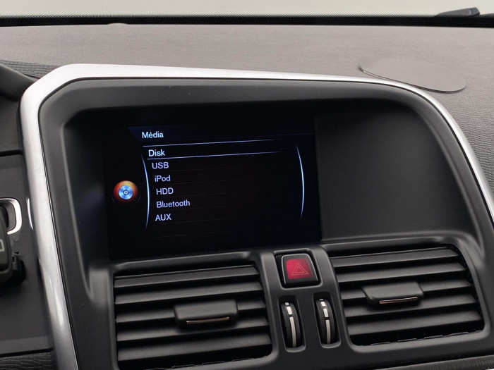 Volvo XC60 D5 AWD SUMMUM AUT CZ 2.4 d Summum