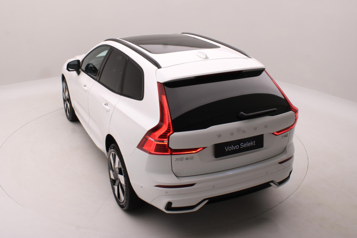 Volvo XC60 T6 AWD PLUG-IN DARK PLUS AUT