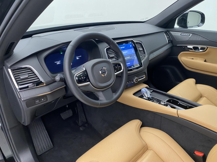 Volvo XC90 T8 AWD RECHARGE DARK PLUS 7m
