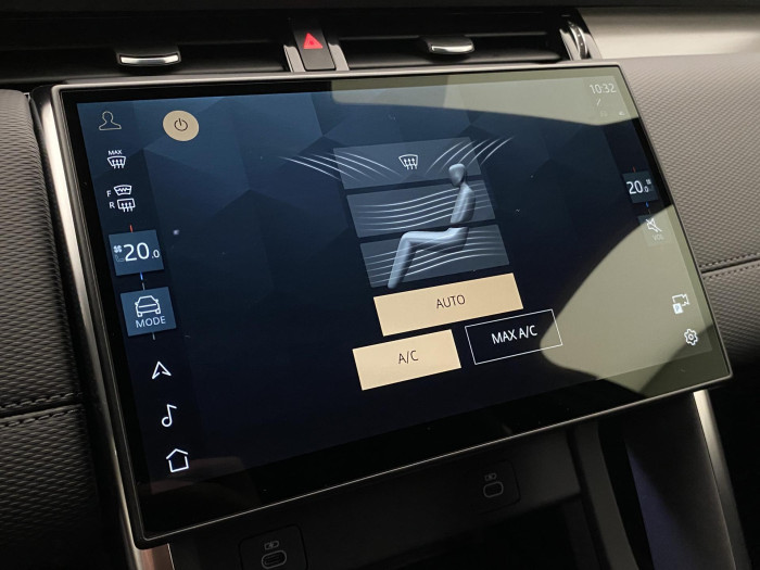 Land Rover Discovery Sport D200 DYNAMIC SE AWD AUT 2.0 d Dynamic SE