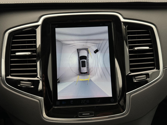 Volvo XC90 T8 AWD RECHARGE ULTIMATE DARK