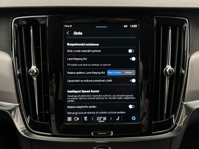 Volvo V90 T6 AWD RECHARGE PLUS DARK AUT