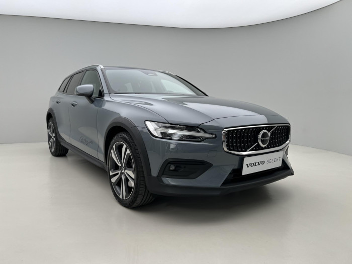Volvo V60 CROSS COUNTRY B4 AWD Aut 1.maj