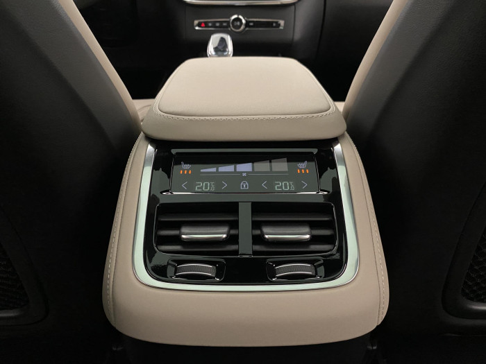 Volvo XC90 B5 AWD AUT BRIGHT ULTRA 7míst