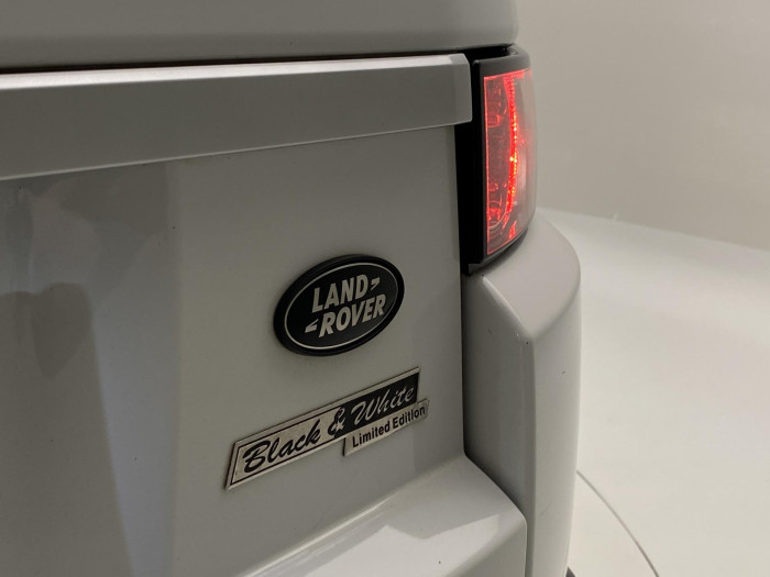 Land Rover Range Rover Evoque 2.2 SD4 AWD AUT CZ