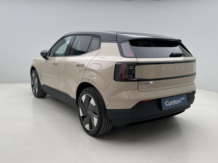 Volvo EX30 PURE TWIN PERFORMANCE ULTRA