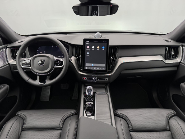 Volvo XC60 B5 AWD AUT PLUS BLACK EDITION