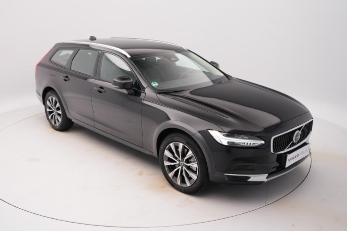 Volvo V90 CC B4 AWD PLUS AUT REZERVACE