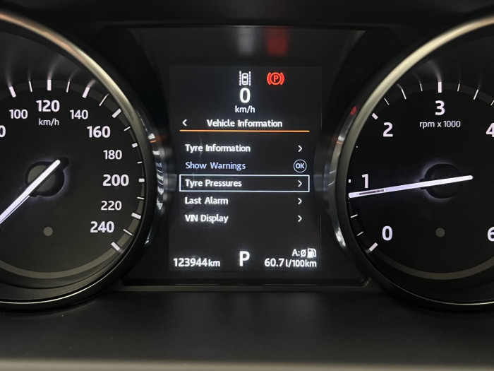 Land Rover Discovery Sport 2.0 TD4 AWD AUT CZ 2.0 TD