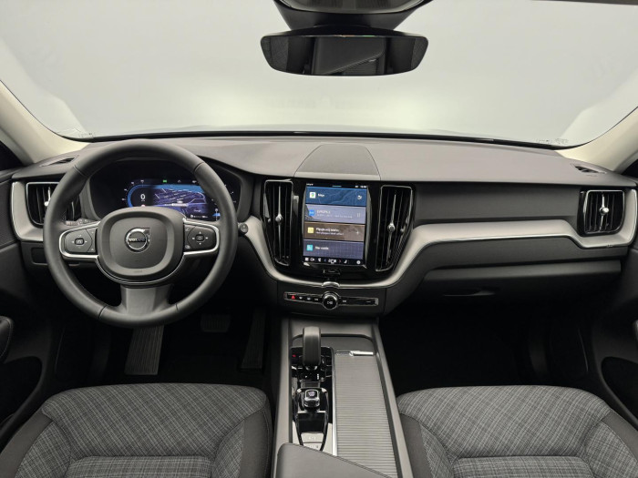 Volvo XC60 B4 CORE AUT