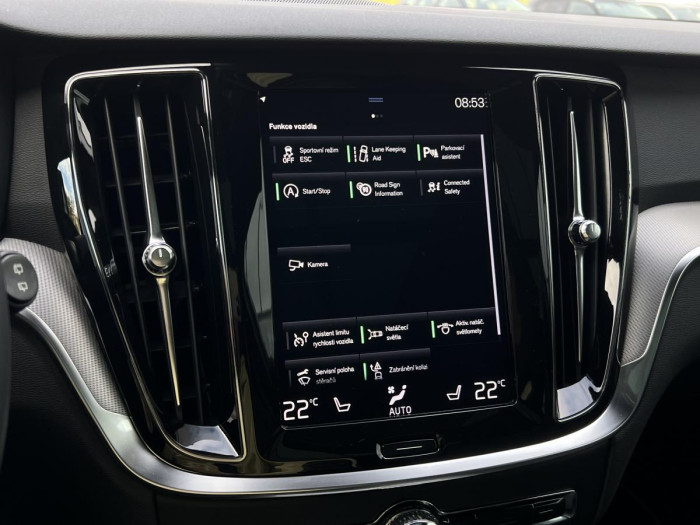 Volvo V60 D4 R-DESIGN NAVIGACE 1.maj. 2.0 d