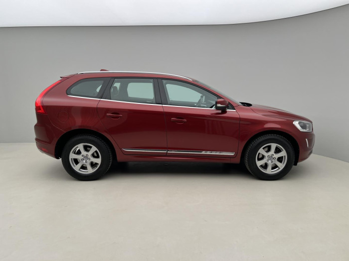 Volvo XC60 D4 AWD SUMMUM Aut CZ 2.4 d Summum