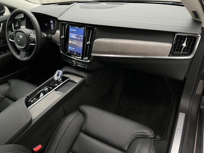 Volvo S90 B5 AWD ULTIMATE BRIGHT AUT CZ