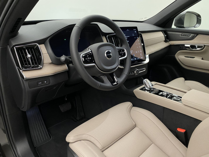 Volvo XC90 T8 AWD RECHARGE BRIGHT PLUS 7m
