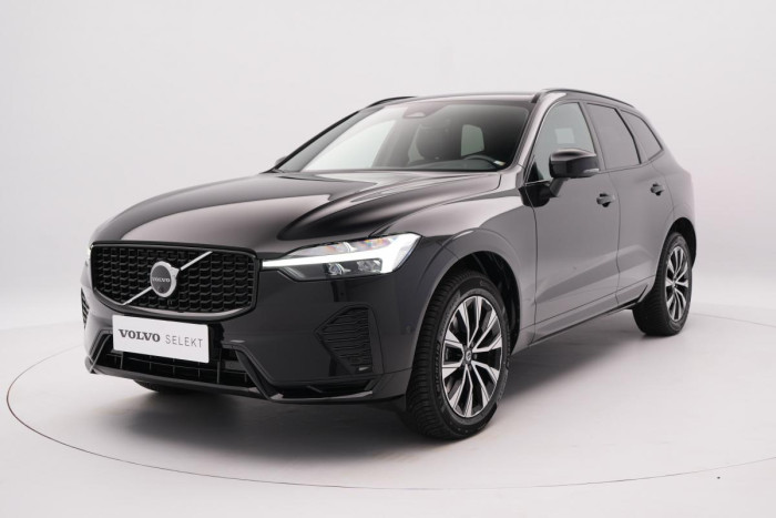 Volvo XC60 B4 AWD PLUS DARK AUT REZERVACE