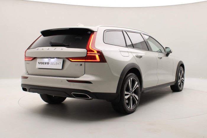 Volvo V60 CC B5 AWD ADVANCED REZERVACE 2.0 CC CC