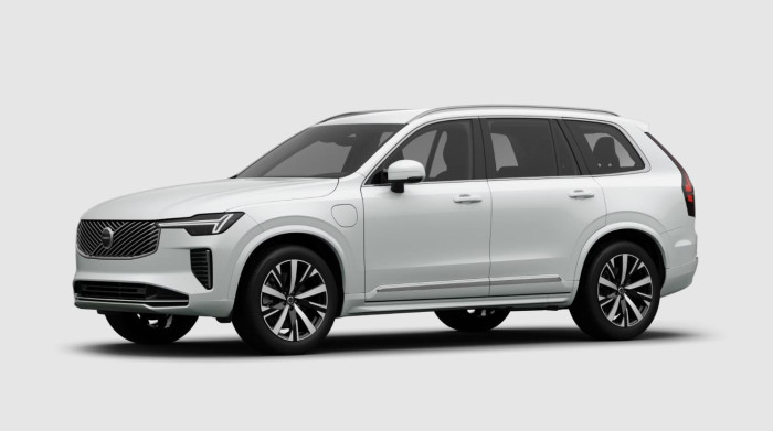 Volvo XC90 T8 AWD RECHARGE CORE 7míst AUT