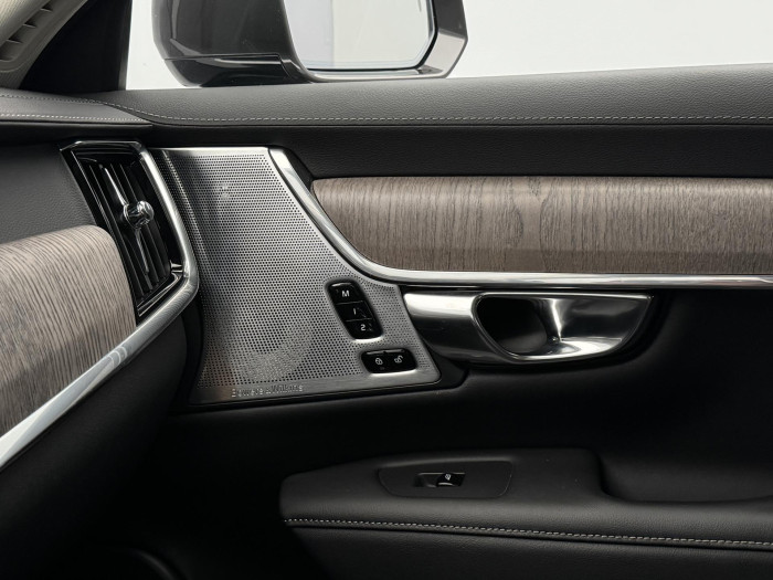 Volvo V90 T8 AWD RECHARGE INSCRIPTION