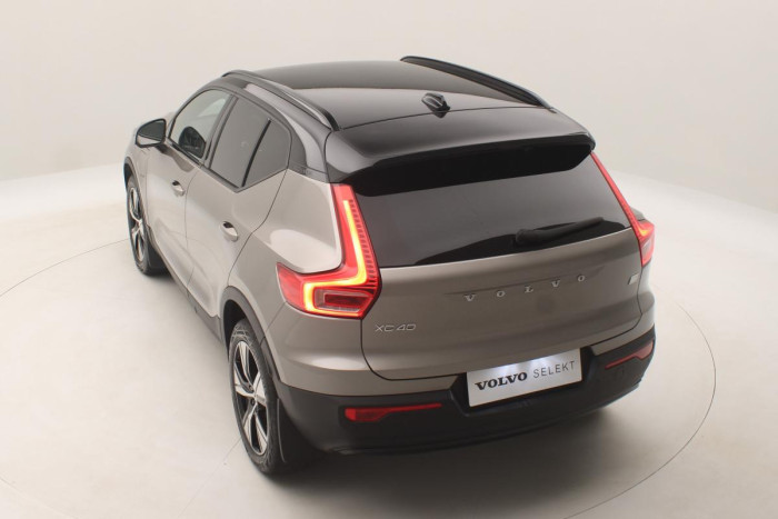 Volvo XC40 T4 R-DESIGN RECHARGE AUT 1.maj