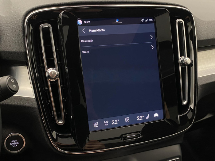 Volvo XC40 B3 AUT PLUS BLACK EDITION