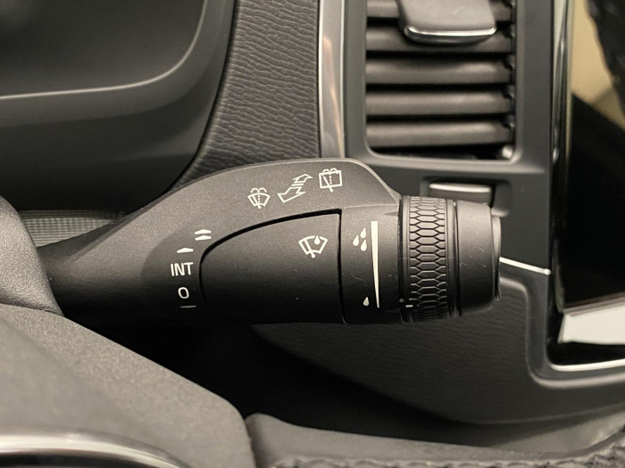 Volvo XC90 B5 AWD CORE AUT CZ 7míst