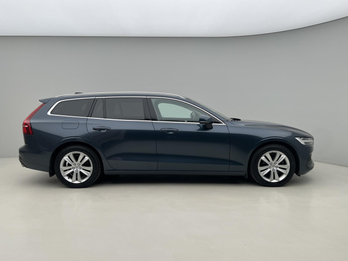 Volvo V60 B4 MOMENTUM AUT 2.0 Momentum