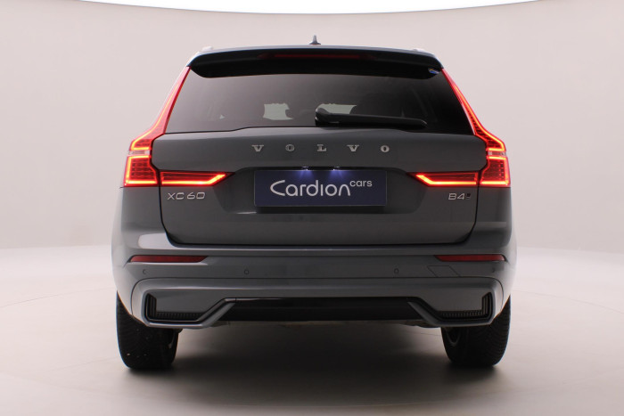 Volvo XC60 B4 AWD DARK PLUS AUT