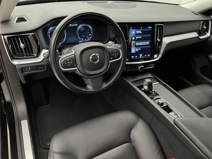 Volvo V60 B4 MOMENTUM PRO AUT 1.maj. 2.0 Momentum