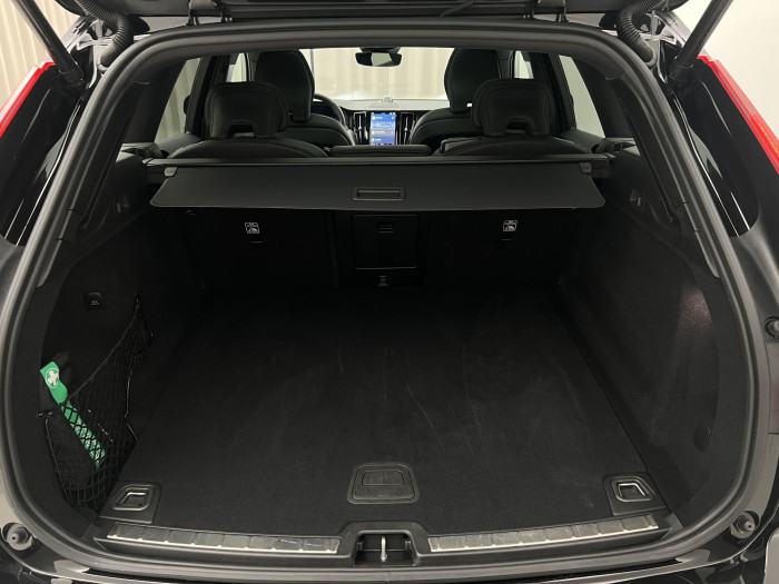 Volvo XC60 B5 AWD ULTRA BLACK EDITION AUT 2.0 Edition