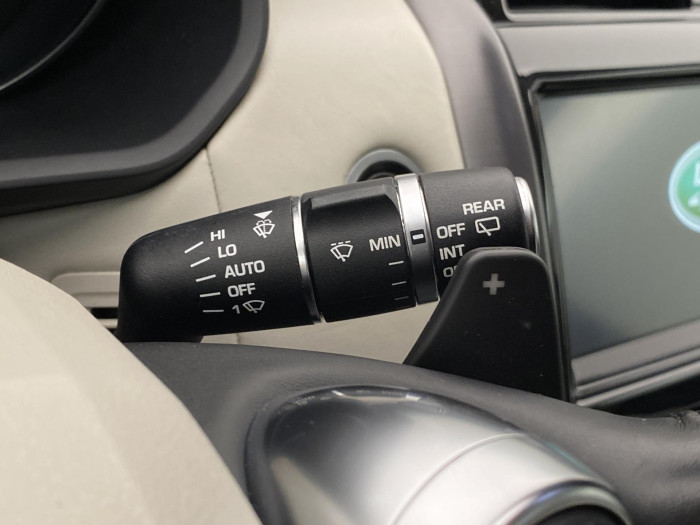 Land Rover Discovery 3.0TDV6 HSE AWD AUT CZ